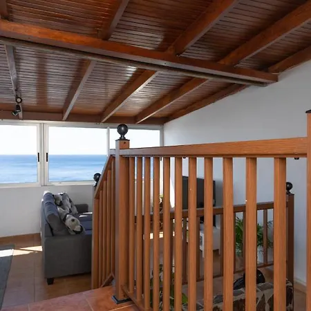 Ferienhaus Breath-taking Views On The First Line Of The Ocean