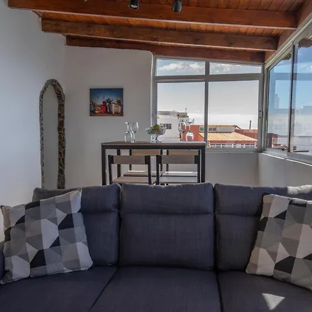 Breath-taking Views On The First Line Of The Ocean Holiday home *